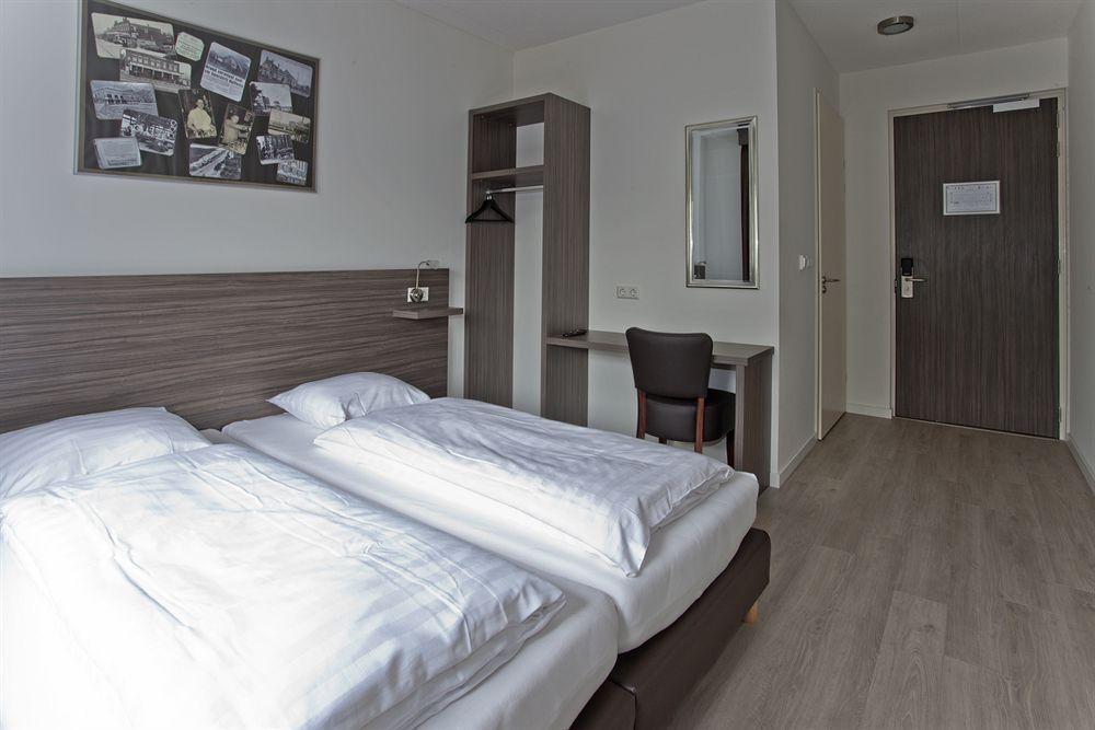 Hotel De Keizerskroon Amsterdam-Schiphol-Halfweg Extérieur photo